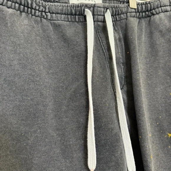 PacSun Men's Black Casual Shorts - Picture 2 of 8